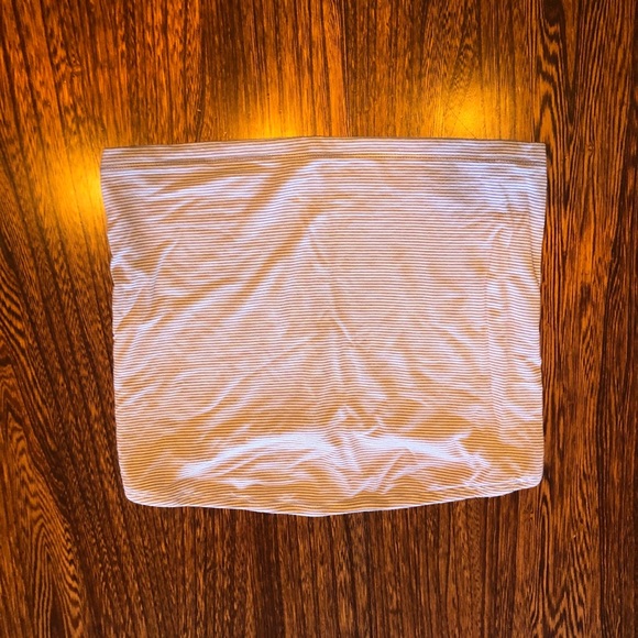 Blue and white American Eagle tube top - Picture 2 of 4